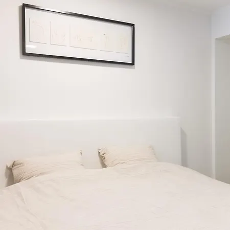 Excellent Studio In The Medieval Centre